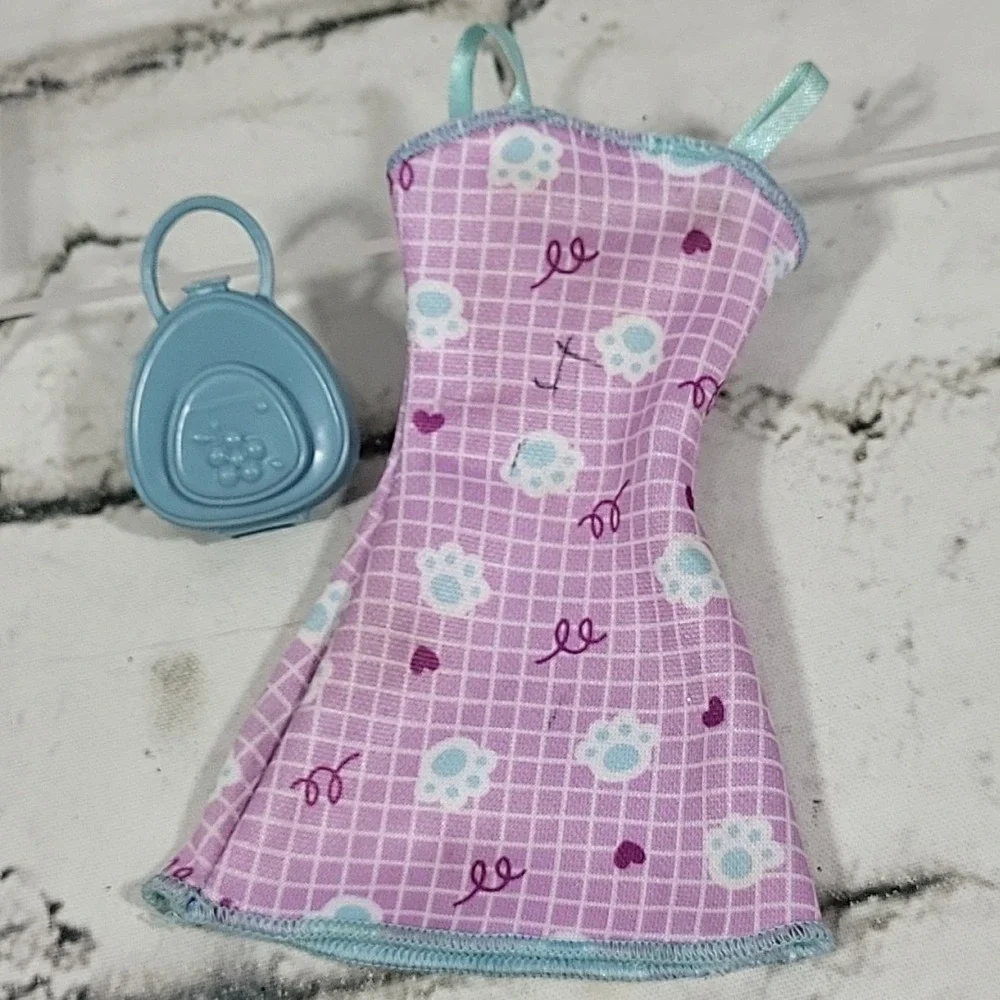 Barbie Doll Pet Sitter Dog Lover Lot Paw Print Dress Puppies Shoes Scoop Clock‎